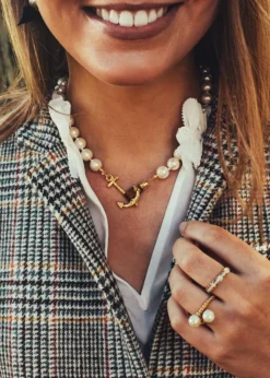 Scalloped Ring - Pearl